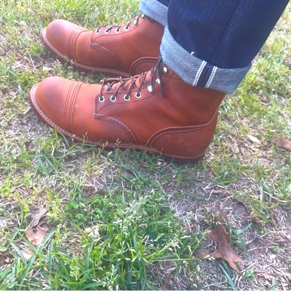 Redwing Iron Ranger 8085 Copper Ruff and Tuff leather size 9D Bought wrong size.